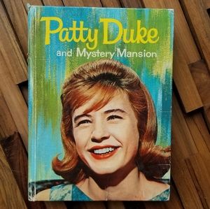 Book VTG  VTG Patty Duke & Mansion Schroeder